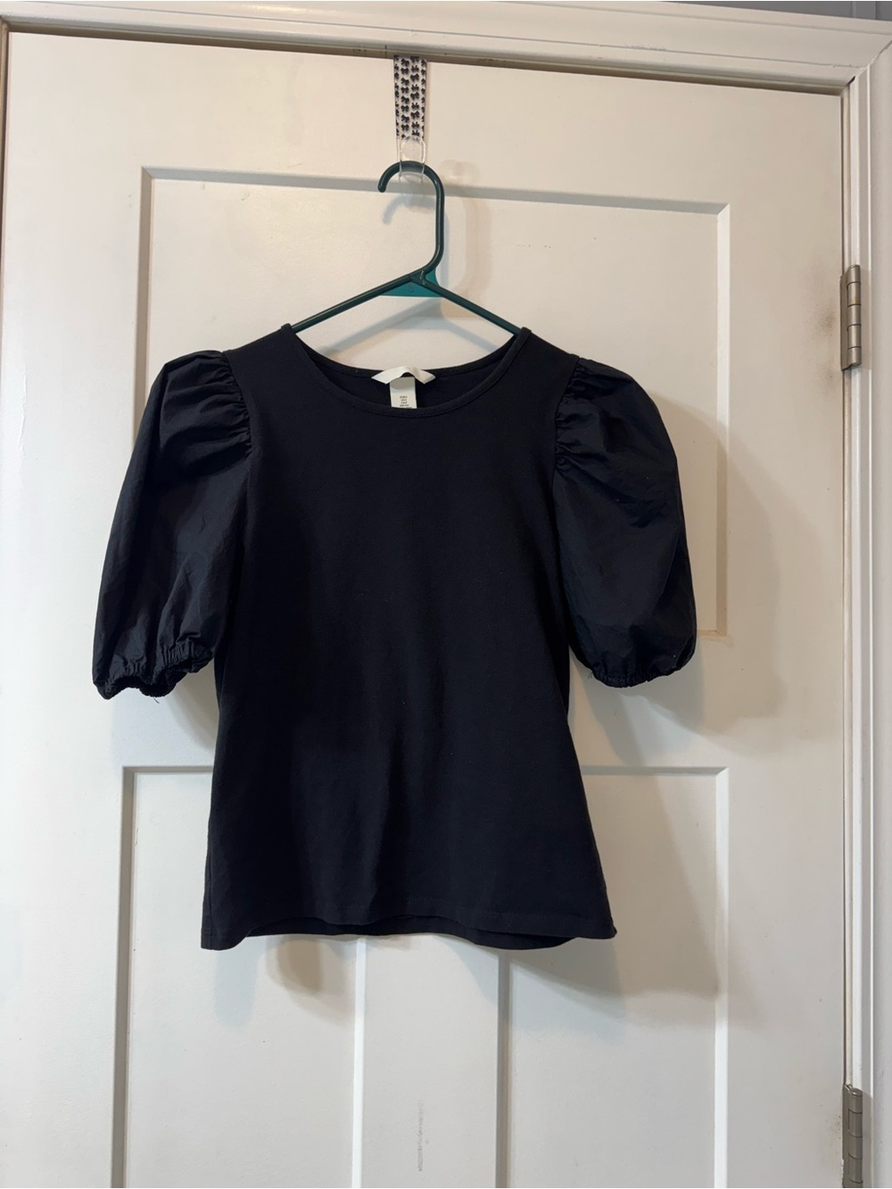 H&M Black Puff-Sleeve Women's Top